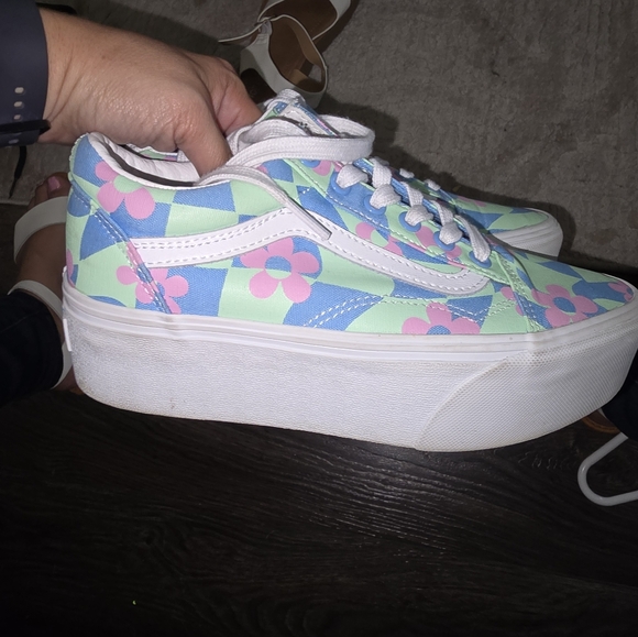 VANS Platforms - Picture 2 of 6